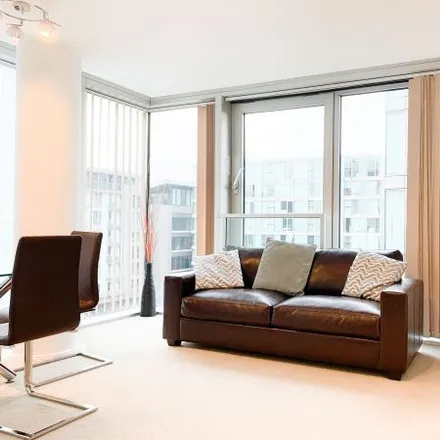 Image 1 - Manhattan House, 401 Witan Gate, Milton Keynes, MK9 2BQ, United Kingdom - Apartment for rent