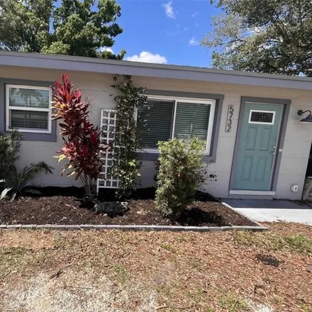 Buy this 2 bed house on 5728 Beneva Road in South Gate Ridge, Sarasota County