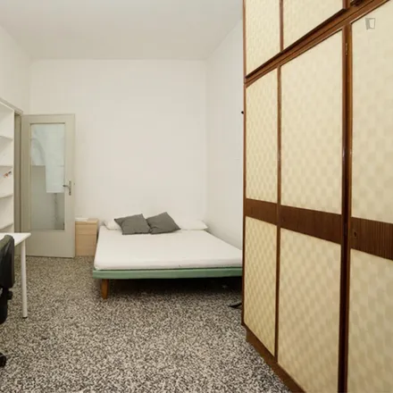 Image 1 - Via Innocenzo Isimbardi, 20136 Milan MI, Italy - Room for rent