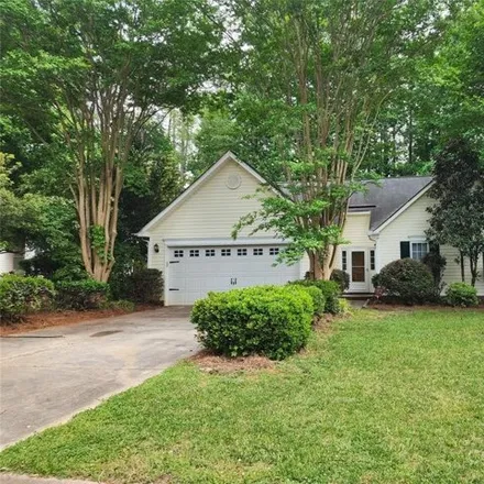 Buy this 3 bed house on 7119 Duchamp Drive in Charlotte, NC 28215