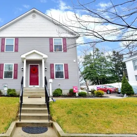 Rent this 3 bed house on 218 Lincoln Avenue in Collingswood, NJ 08108