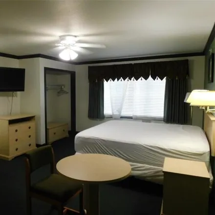 Image 3 - Sleep 'N Go Hotel Houston Medical Center, 1025 Swanson Street, Houston, TX 77030, USA - Apartment for rent