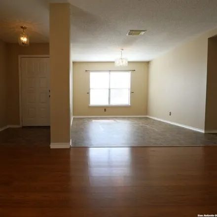 Image 3 - 6601 Diamond Pass, Bexar County, TX 78239, USA - House for rent