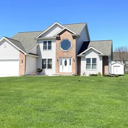 Buy this 3 bed house on 6644 Woodview Drive North in Saginaw Charter Township, MI 48603