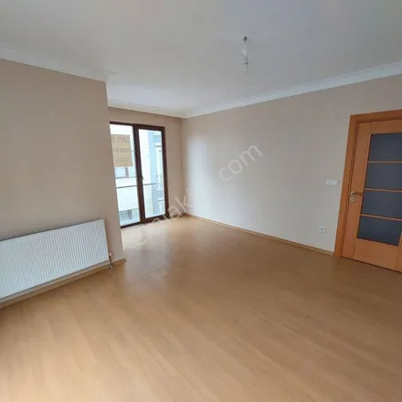 Rent this 3 bed apartment on Çiçek Sokağı in 34852 Maltepe, Turkey