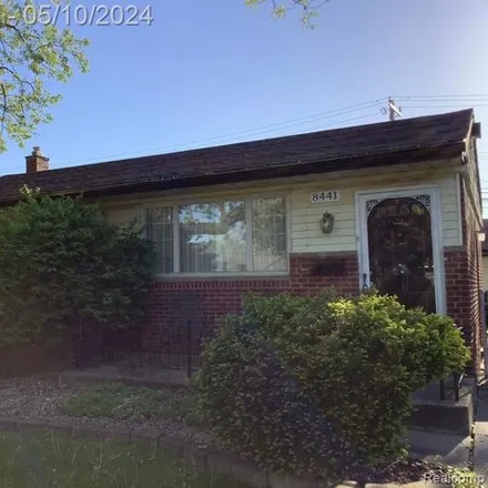 Rent this 3 bed house on 8473 Liberty Boulevard in Westland, MI 48185