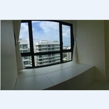 Rent this 1 bed room on 87 in Pasir Ris Grove, Singapore 518075