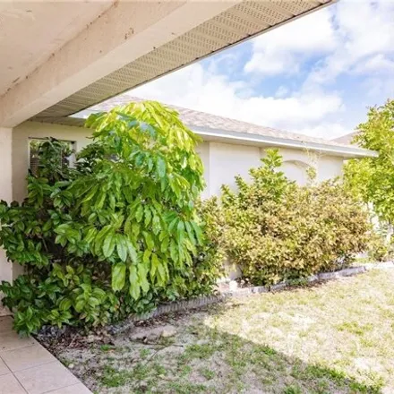 Image 2 - Brookdale Cape Coral Assisted Living, Southeast 8th Place, Cape Coral, FL 33915, USA - House for sale