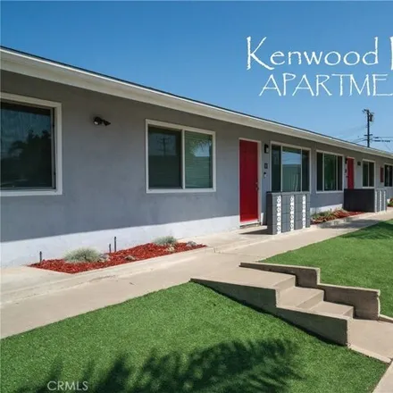 Buy this 1studio house on 1762 Kenwood Place in Costa Mesa, CA 92627
