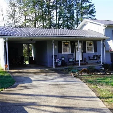 Buy this 2 bed house on 580 Pontiac Dr in Shelby, North Carolina