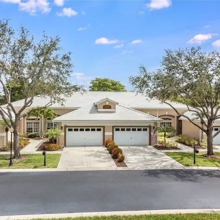 Image 1 - Golf Course Drive, Cypress Lake, FL 33919, USA - House for sale