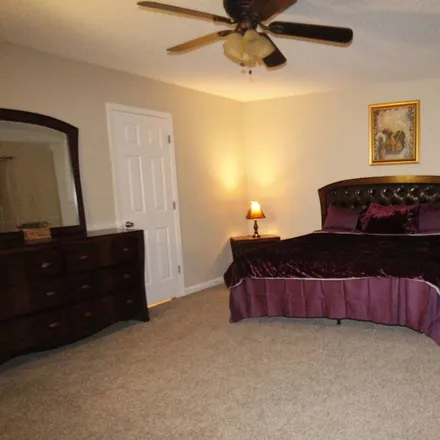 Rent this 6 bed house on College Park in GA, 30337