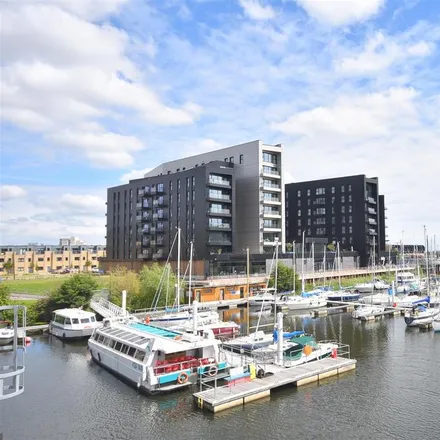 Rent this 2 bed apartment on Watkiss Way in Cardiff, CF11 0TB