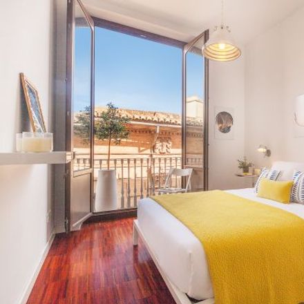 Rent this 2 bed apartment on Església de Sant Nicolau in Plaça de Sant Nicolau, 35