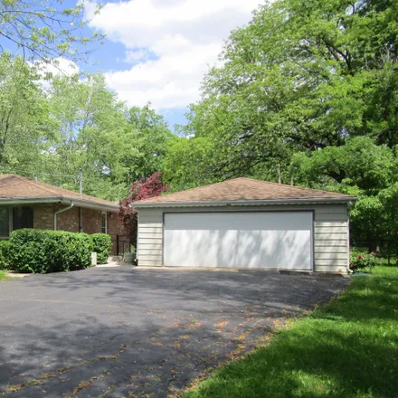 Rent this 3 bed house on 1901 Strenger Lane in Riverwoods, Lake County
