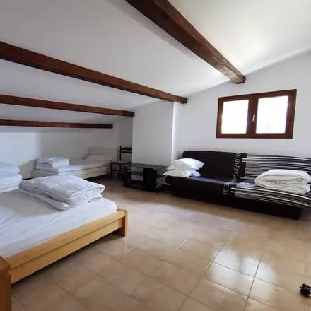 Rent this 5 bed house on Agde in Chemin de la Méditerranéenne, 34300 Agde