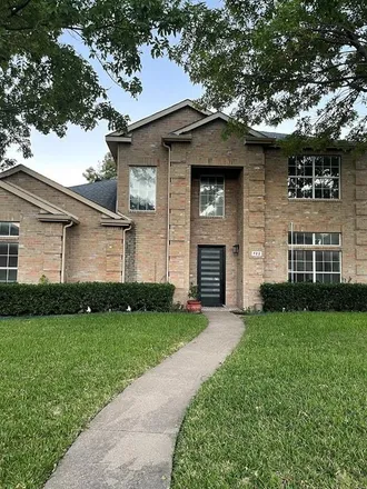 Rent this 4 bed house on 722 Garnet Drive in Mesquite, TX 75149