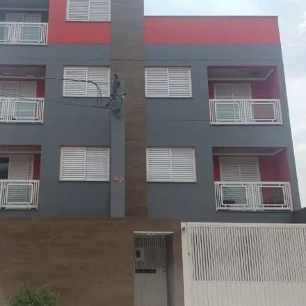 Buy this 2 bed apartment on Rua Francisco Antônio Peixoto Gomide in Parque São Vicente, Mauá - SP