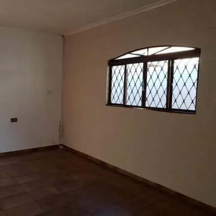 Rent this 4 bed house on Rua das Tâmaras in Cidade Jardim I, Americana - SP