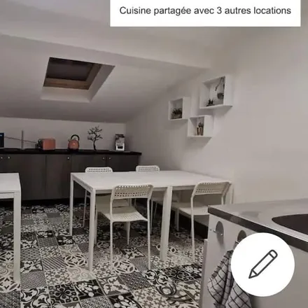 Image 6 - 71000 Mâcon, France - Apartment for rent