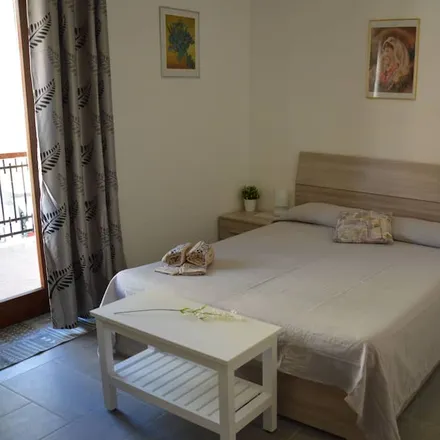 Image 1 - Rome, Roma Capitale, Italy - Apartment for rent