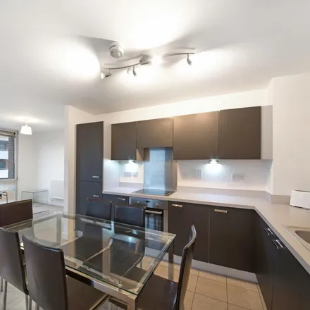 Image 1 - 45 Devons Road, Bromley-by-Bow, London, E3 3FF, United Kingdom - Apartment for rent