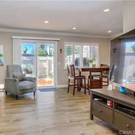 Image 5 - 22873 Taurus Lane, Lake Forest, CA 92630, USA - Townhouse for sale