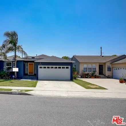 Rent this 3 bed house on 5269 Selmaraine Drive in Culver City, CA 90230