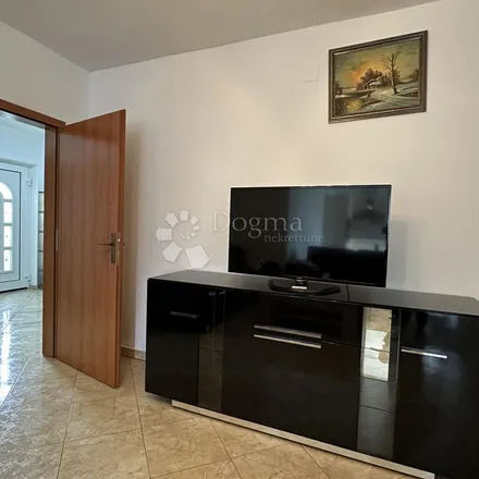 Image 6 - Matulji diskont, Viktora Cara Emina, 51211 Matulji, Croatia - Apartment for rent