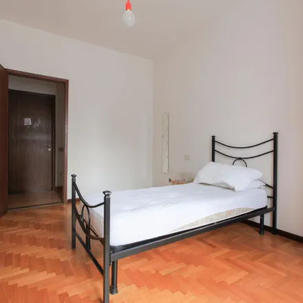 Image 3 - Via Sapri, 79, 20157 Milan MI, Italy - Room for rent