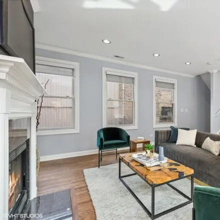 Image 6 - A-C, 2036-2038 West Le Moyne Street, Chicago, IL 60622, USA - Townhouse for sale
