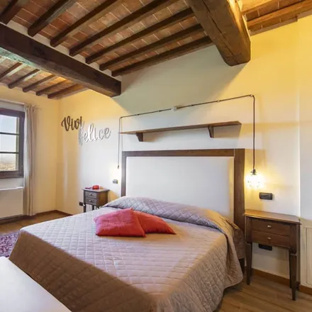 Rent this 8 bed duplex on 52046 Lucignano AR