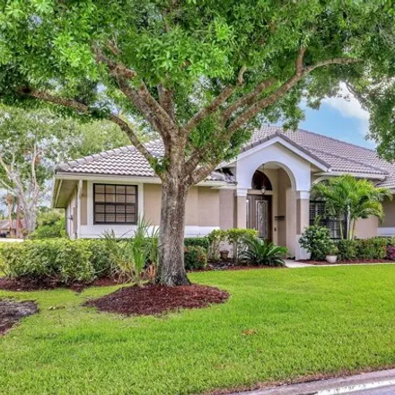 Buy this 3 bed house on 1511 Southwest Mockingbird Circle in Port Saint Lucie, FL 34986