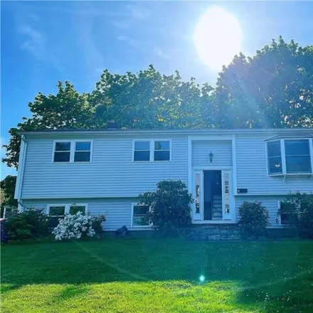 Buy this 3 bed house on 99 Wallis Avenue in Barrington, RI 02806