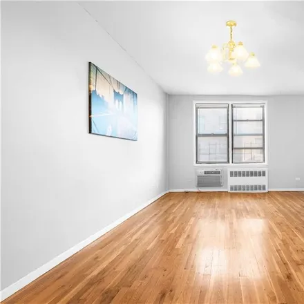 Image 5 - 1577 East 17th Street, New York, NY 11230, USA - Condo for sale