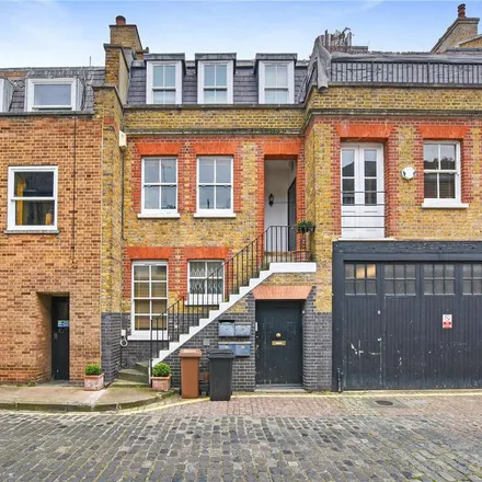 Rent this 1 bed house on 33 Portland Place in East Marylebone, London