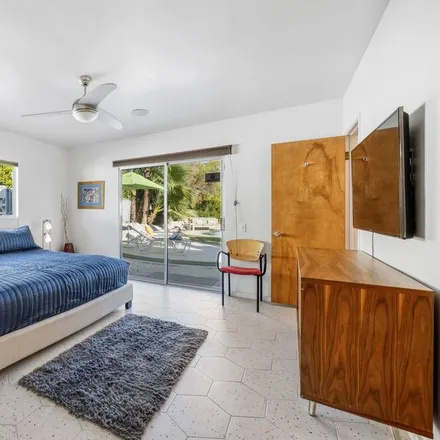 Rent this 5 bed house on Palm Springs