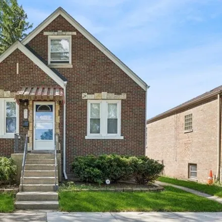 Buy this 3 bed house on 8909 Southview Avenue in Brookfield, IL 60513