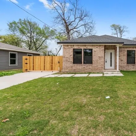 Buy this 4 bed house on 3334 Spring Avenue in Dallas, TX 75210
