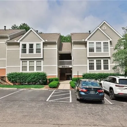 Buy this 2 bed condo on 187 High Ridge Court in Fairfield, OH 45014