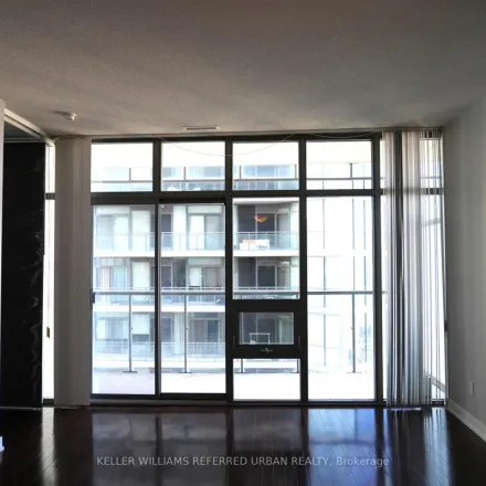 Image 5 - Casa I, 33 Charles Street East, Old Toronto, ON M4Y 2P2, Canada - Apartment for rent