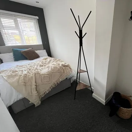 Rent this 1 bed room on 9 Lowestoft Road in North Watford, WD24 5AX