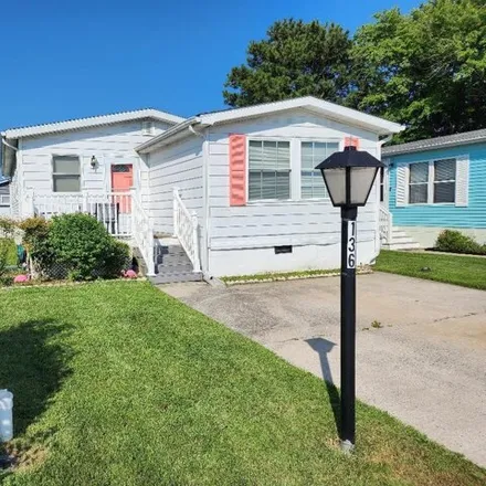 Buy this studio apartment on 134 Clamshell Road in Ocean City, MD 21842