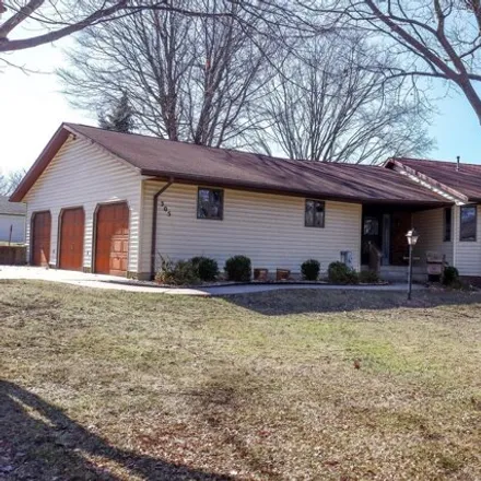 Buy this 2 bed house on 306 East High Street in Morrison, IL 61270