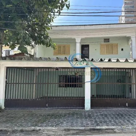 Buy this 5 bed house on Avenida Antônio Severiano de Andrade e Silva in Aviação, Praia Grande - SP