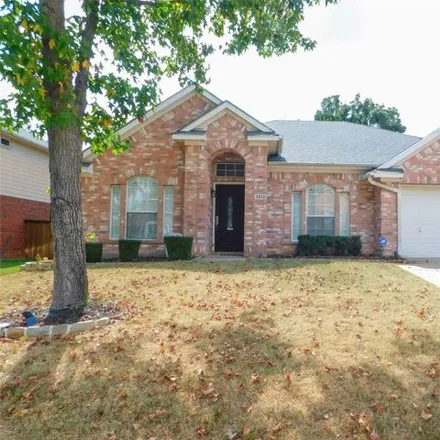 Rent this 3 bed house on 3512 Yale Drive in Denton, TX 76210