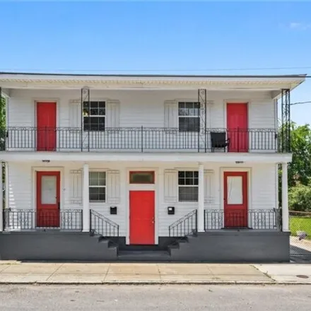 Buy this 8 bed house on 2114 Felicity Street in New Orleans, LA 70113