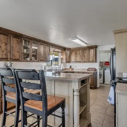 Image 9 - South 5250 West Street, Payson, UT 84651, USA - House for sale