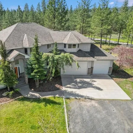 Buy this 6 bed house on 8261 West Rutter Parkway in Spokane County, WA 99208