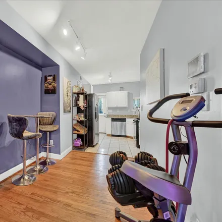 Image 6 - 2621 Miles Avenue, Baltimore, MD 21211, USA - Townhouse for sale